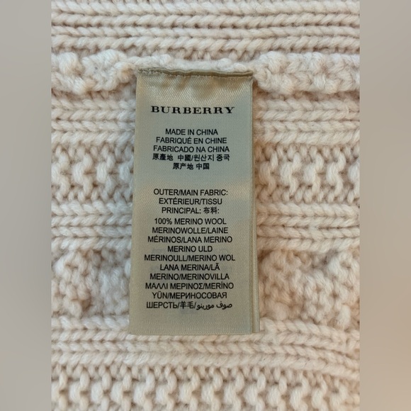 Burberry Cream Cable Knit Sweater - Picture 4 of 7
